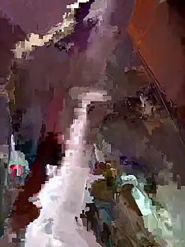 Tlynn online show from September 2025 07:28:02 PM