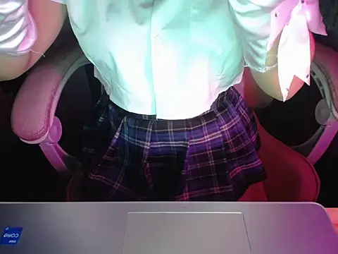 ahoa Tk online show from October 2025 05:02:02 PM