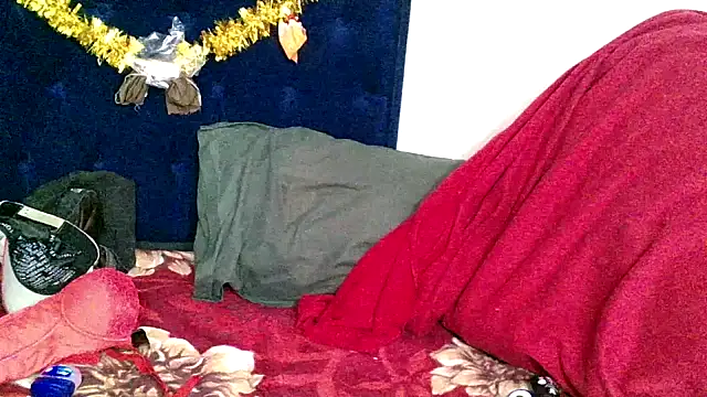 BUNNYCHOWX28 online show from January 2026 06:21:02 PM