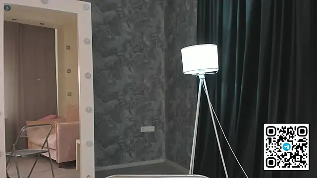 Anellyball online show from July 2026 10:39:01 AM