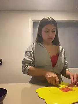 Sara-cooper2 online show from April 2026 07:16:01 PM