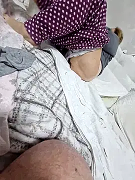 Monella52 online show from December 2025 09:35:01 PM