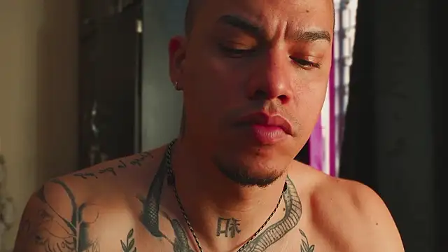 AlphaMasterXxx online show from March 2026 03:56:01 PM