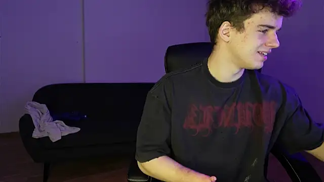 Ricky Becko online show from December 2025 04:34:01 PM