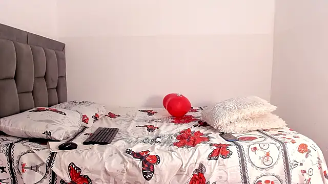 fire lovex online show from February 2026 01:29:02 PM