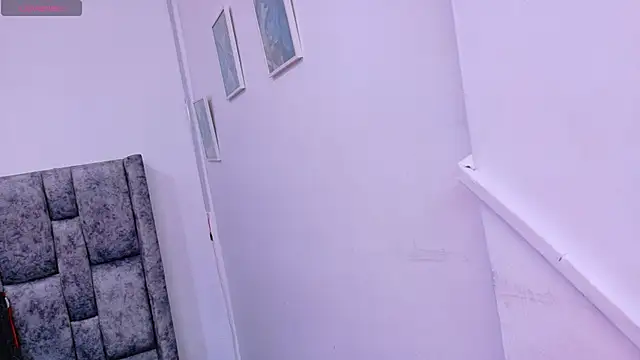 Snapshot of Lizbeth_Rouse chatting on October 2025 10:27:01 AM Lizbeth Rouse online show from October 2025 10:27:01 AM