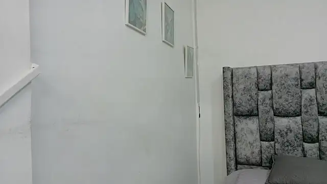 Snapshot of Lizbeth_Rouse chatting on November 2025 12:06:01 PM Lizbeth Rouse online show from November 2025 12:06:01 PM