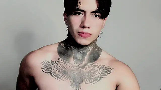 Snapshot of Alex_bdsmz chatting on November 2025 10:53:02 PM Alex bdsmz online show from November 2025 10:53:02 PM