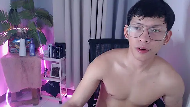 pinkcock froi2305 online show from January 2026 03:00:02 AM