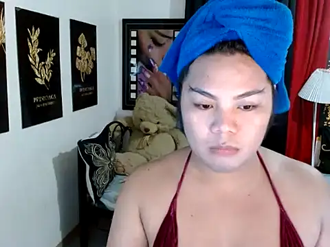 Snapshot of TSbrianaHugeCock chatting on April 2026 02:59:01 PM TSbrianaHugeCock online show from April 2026 02:59:01 PM