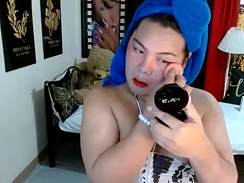 Snapshot of TSbrianaHugeCock chatting on May 2026 02:23:01 PM TSbrianaHugeCock online show from May 2026 02:23:01 PM