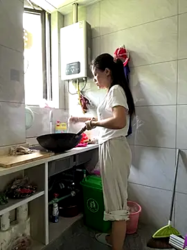 Snapshot of coco-o chatting on September 2025 03:34:01 AM coco-o online show from September 2025 03:34:01 AM