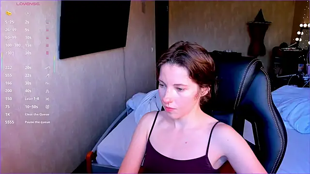 Snapshot of Agata_in_Wonderland chatting on September 2025 01:14:02 PM Agata in Wonderland online show from September 2025 01:14:02 PM