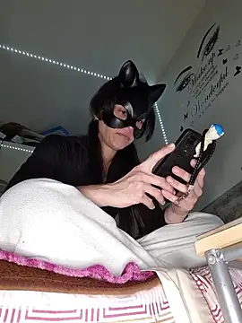 SweetSun69 online show from April 2026 06:37:01 PM