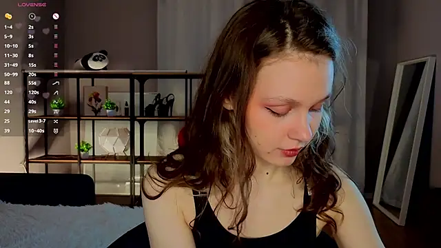 Tender beauty online show from April 2026 05:39:02 PM