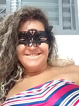 RaphinhaSanches online show from December 2025 11:41:02 AM