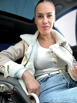  JessyRey  online show from December 2025 12:03:02 PM