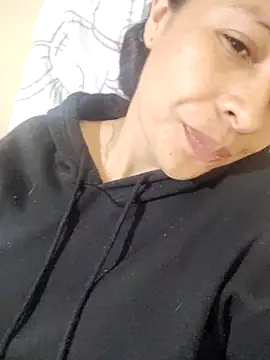 lana22 me online show from October 2025 12:01:02 AM