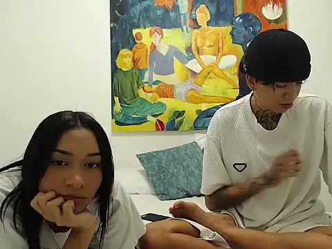 ParisAndVi online show from September 2025 01:49:01 AM