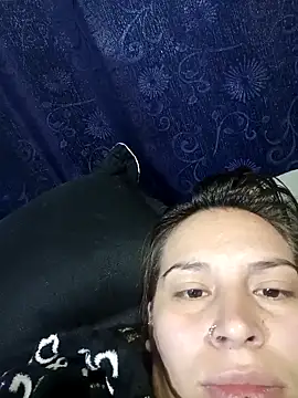 cloequeen15 online show from November 2025 10:26:02 PM