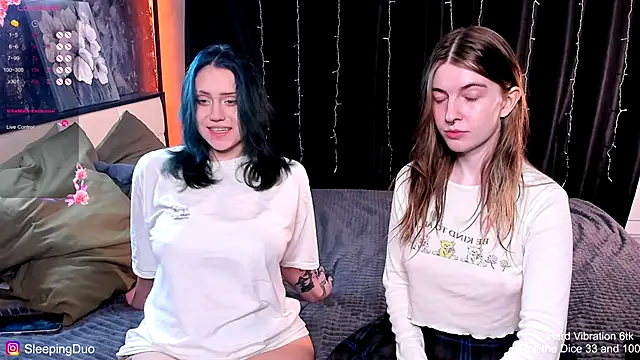 Threesomebabes online show from November 2025 05:12:01 PM