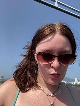 cherryrosealiee online show from February 2026 07:20:01 AM