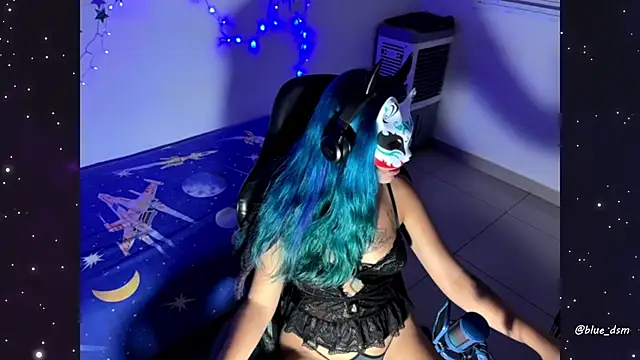 bluesubmissive online show from May 2026 02:09:02 AM
