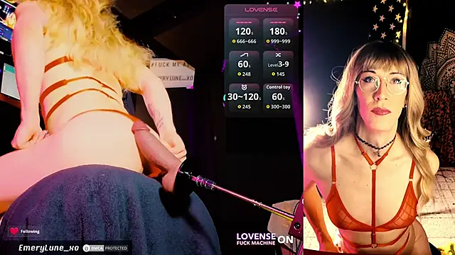 Snapshot of EmeryLune_xo chatting on April 2026 05:40:02 AM EmeryLune xo online show from April 2026 05:40:02 AM
