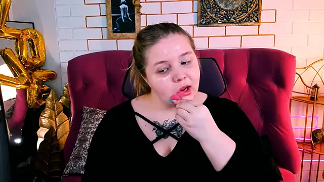 SladaDell online show from December 2025 09:18:01 AM