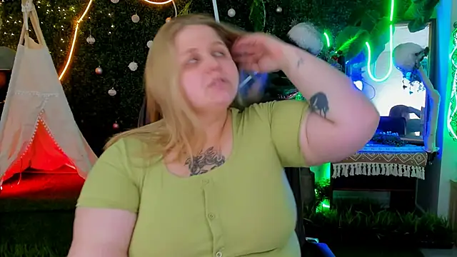 SladaDell online show from March 2026 01:39:02 PM