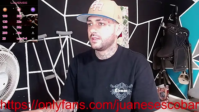 nicolastorres99 online show from October 2025 06:27:02 PM