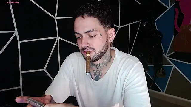 nicolastorres99 online show from October 2025 02:26:01 AM