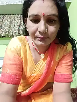 Snapshot of ZIVAA chatting on June 2026 06:25:01 AM ZIVAA online show from June 2026 06:25:01 AM
