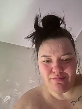 SunnyLeila2101 online show from March 2026 09:43:02 PM