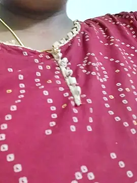 Snapshot of Tamilreethu chatting on October 2025 05:26:02 AM Tamilreethu online show from October 2025 05:26:02 AM