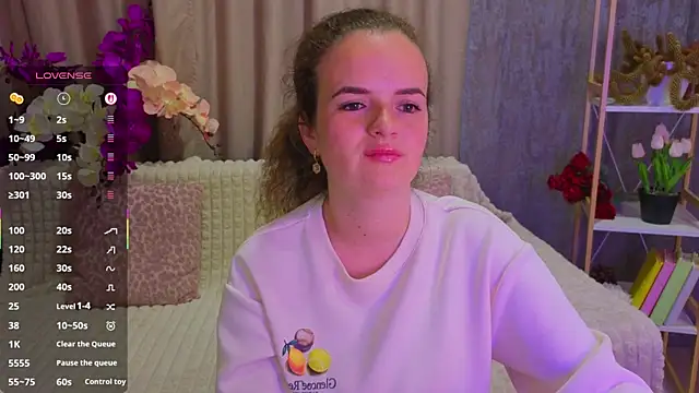 Snapshot of Luisa_Rosee chatting on May 2026 06:50:01 PM Luisa Rosee online show from May 2026 06:50:01 PM