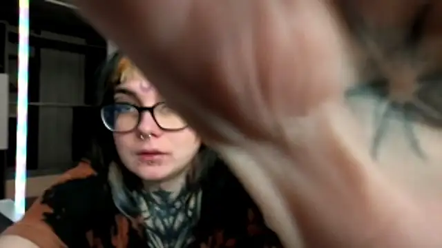 HighelikeGirl online show from November 2025 07:03:02 AM