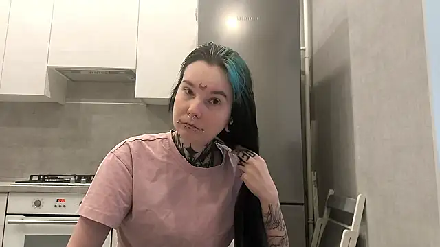 HighelikeGirl online show from January 2026 07:12:01 AM