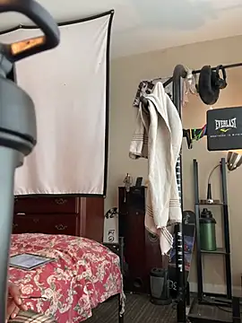 KeYBuMp323 online show from February 2026 03:43:02 PM