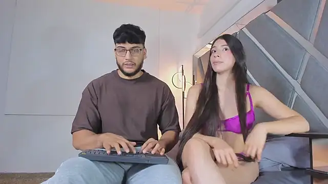 MikeandLucy online show from September 2025 01:00:02 PM