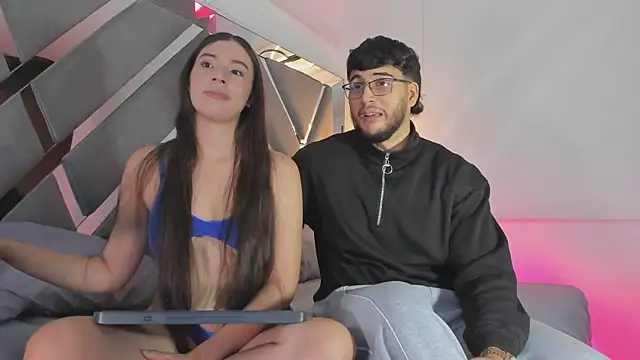 MikeandLucy online show from September 2025 05:31:01 AM