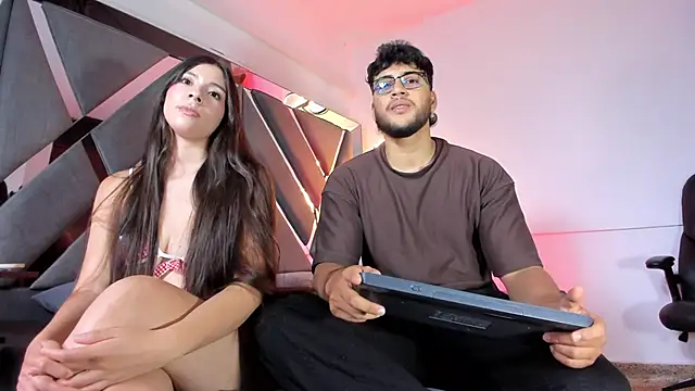 MikeandLucy online show from October 2025 12:13:02 PM