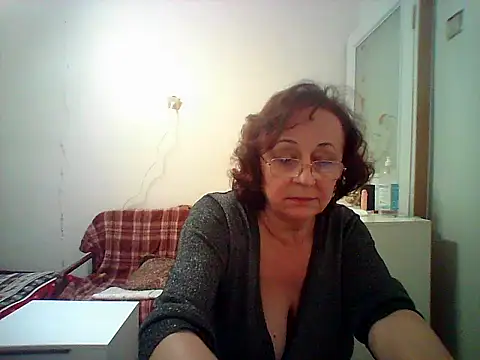 Julia54391 online show from October 2025 07:36:02 PM