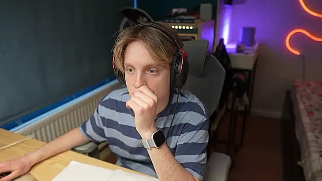 Serxyi online show from February 2026 11:20:01 AM