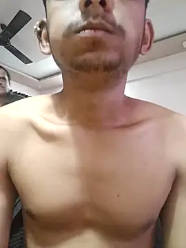 yung cplz online show from December 2025 11:49:02 AM