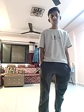 yung cplz online show from April 2026 02:37:02 PM