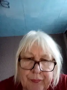 Alexia64231 online show from January 2026 01:26:01 PM