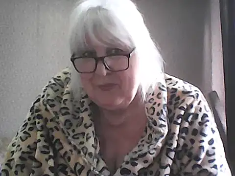 Alexia64231 online show from March 2026 07:10:01 AM