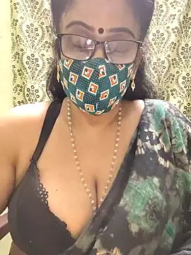 sweet-lotus online show from October 2025 06:16:02 PM