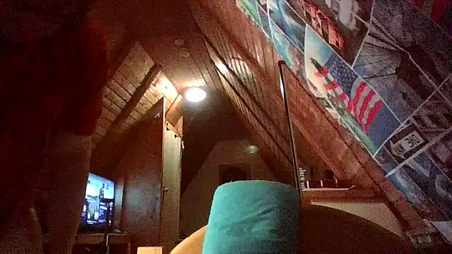 chubbyDavid1998 online show from March 2026 06:23:01 PM